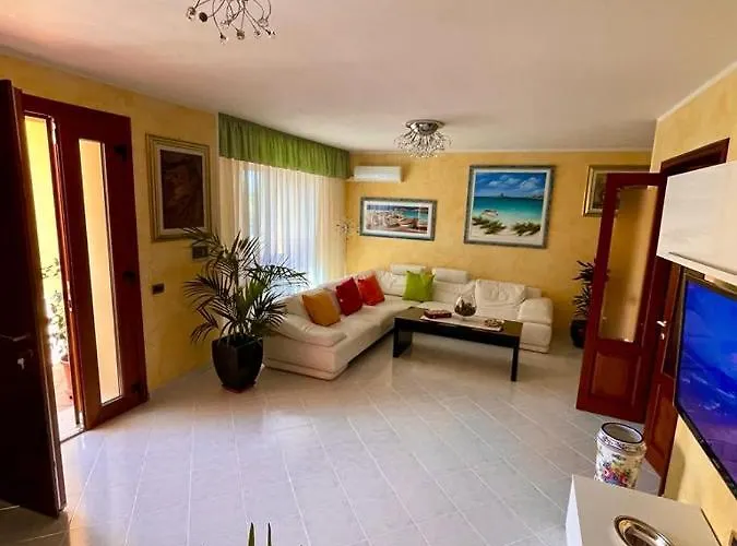 Bed & Breakfast Lalu's 3*